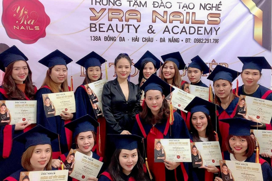 Yra Nails hỗ trợ bạn tiếp cận xu hướng và phong cách nail mới nhất