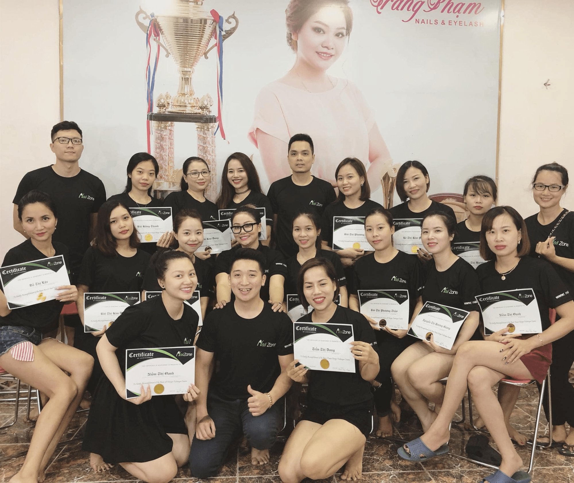 Academy Nails Eyelash Trang Phạm đã có nhiều năm kinh nghiệm trong lĩnh vực đào tạo nghề nail