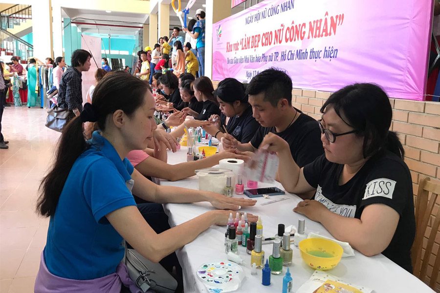 Nail là các lớp được nhiều người quan tâm tại nhà văn hóa phụ nữ